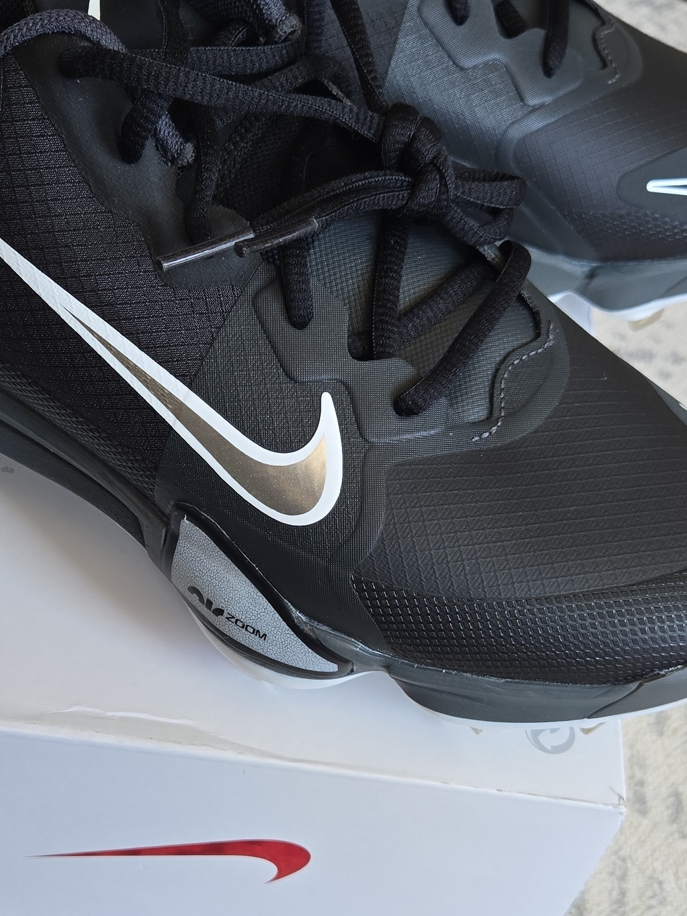 Nike Men’s Black & White Zoom Training Sneakers